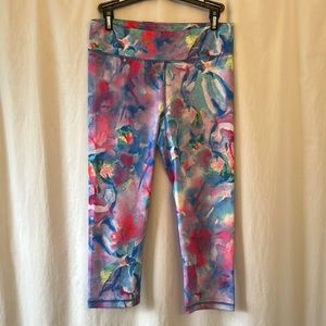 LIVE LOVE DREAM Athletic Capris